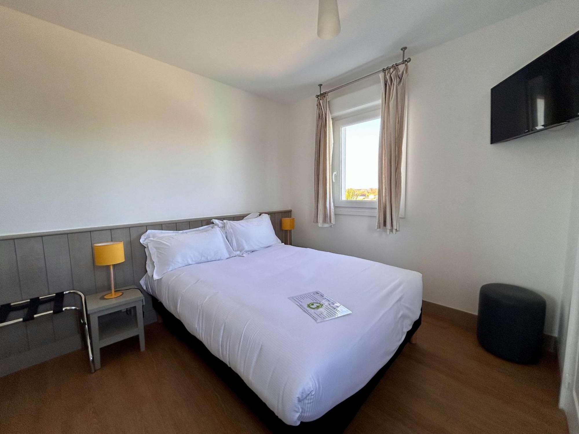 Brit Hotel Lannion-Perros Guirec Екстериор снимка