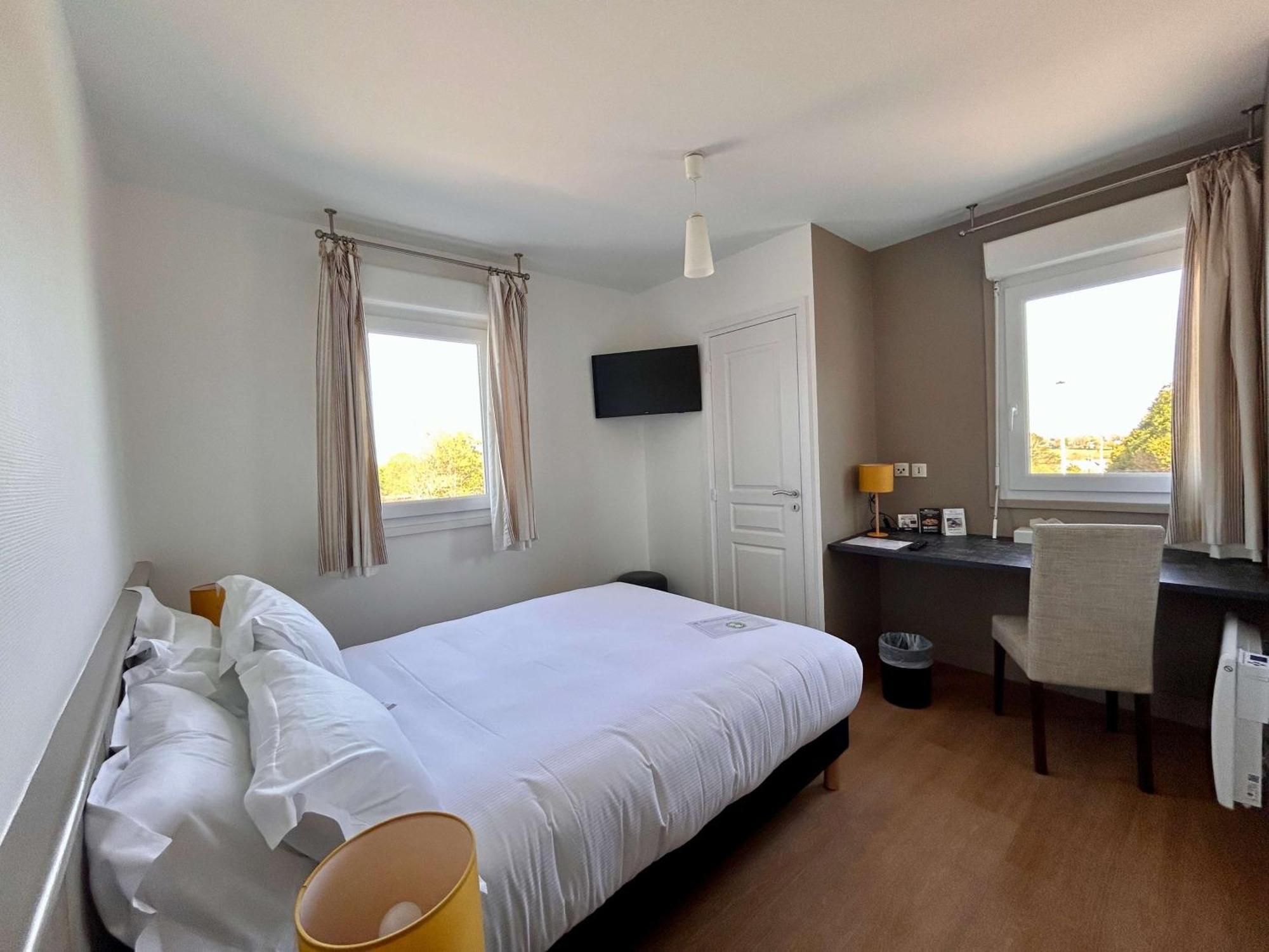 Brit Hotel Lannion-Perros Guirec Екстериор снимка