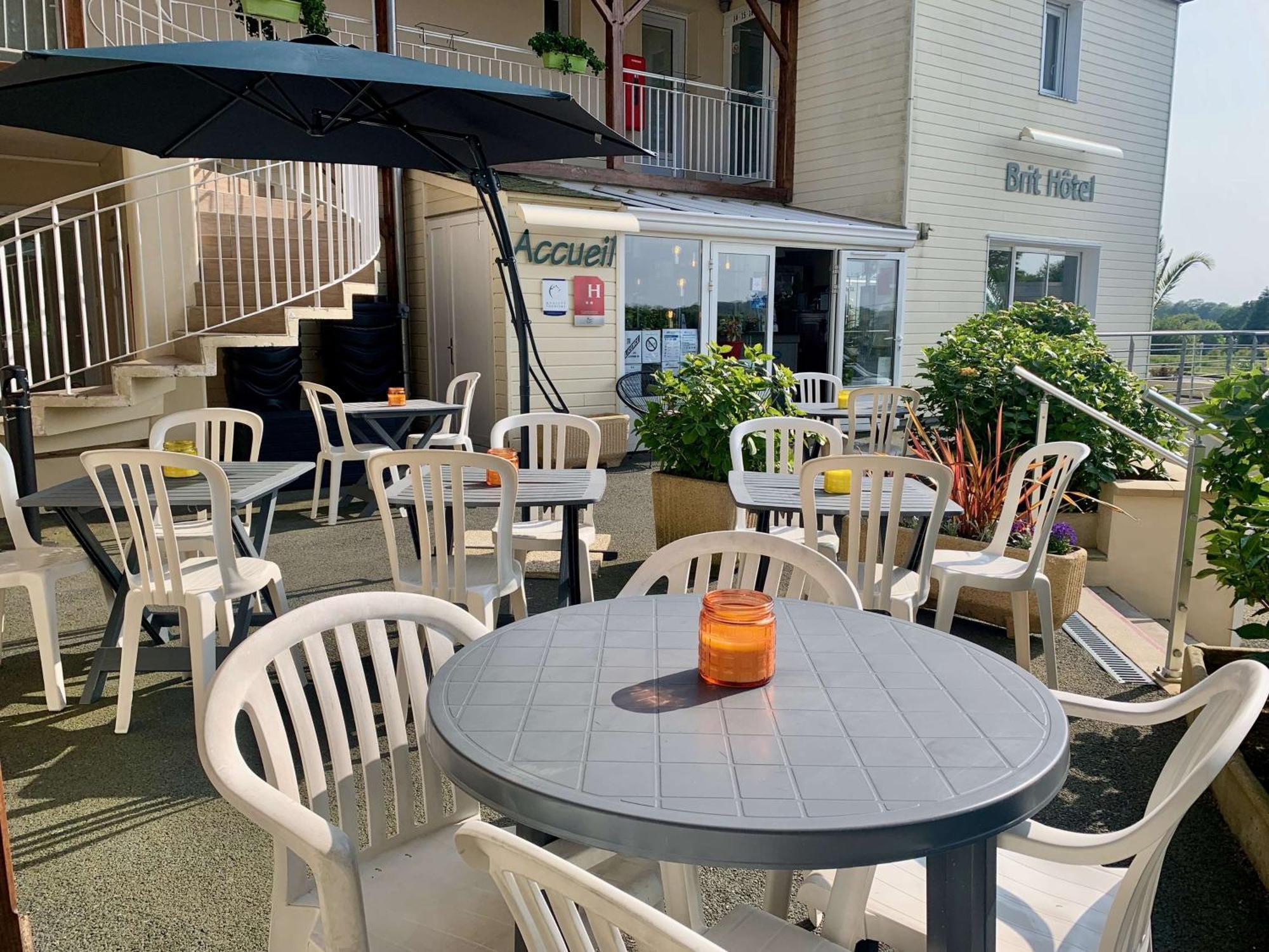Brit Hotel Lannion-Perros Guirec Екстериор снимка