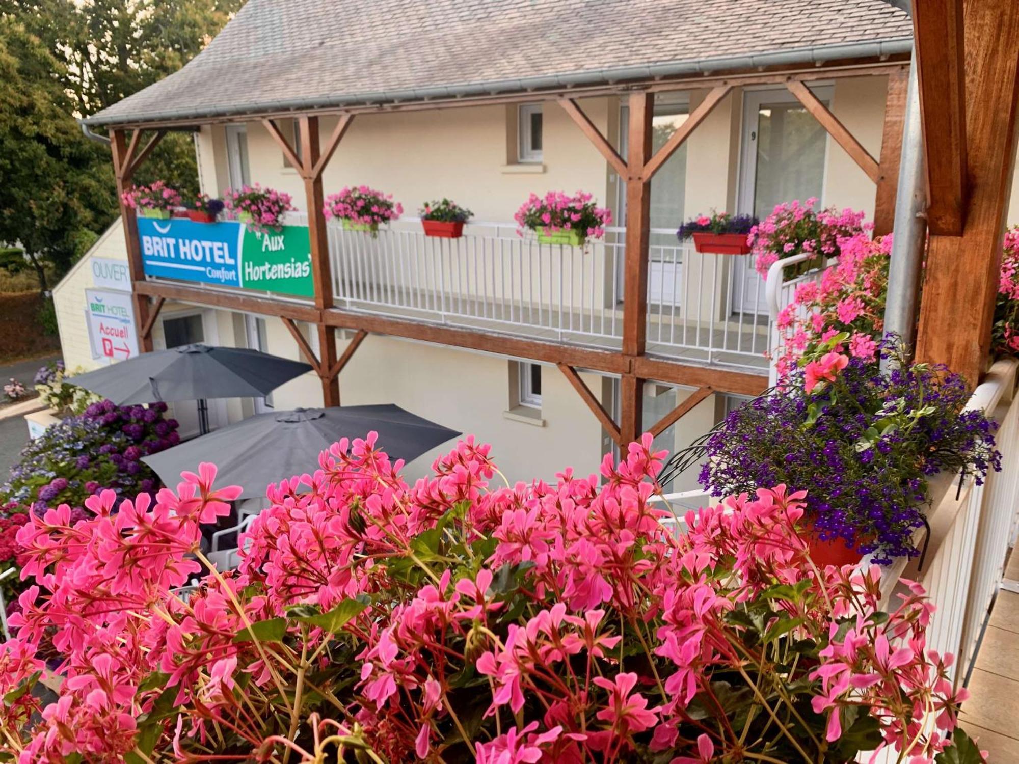 Brit Hotel Lannion-Perros Guirec Екстериор снимка
