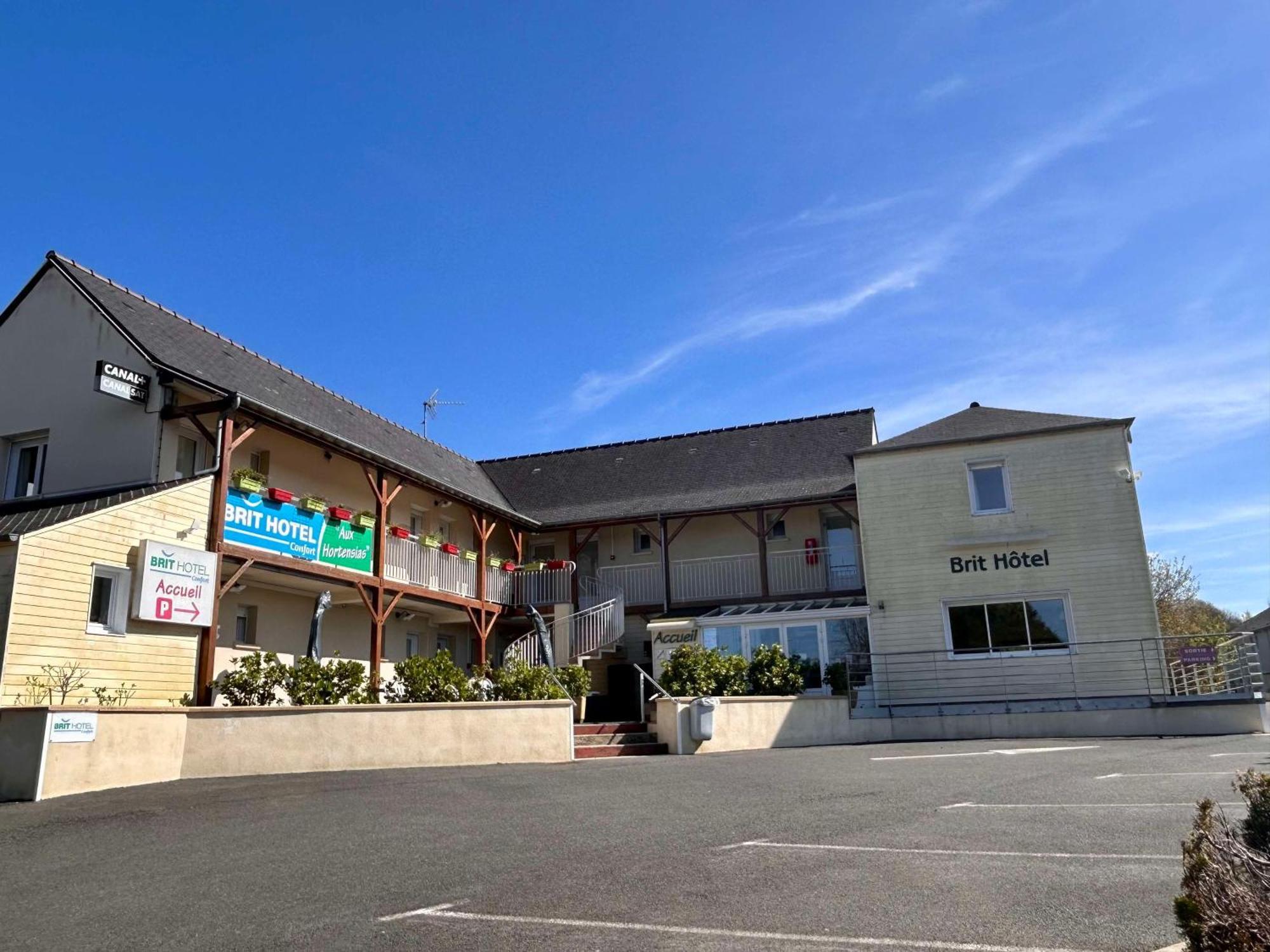 Brit Hotel Lannion-Perros Guirec Екстериор снимка