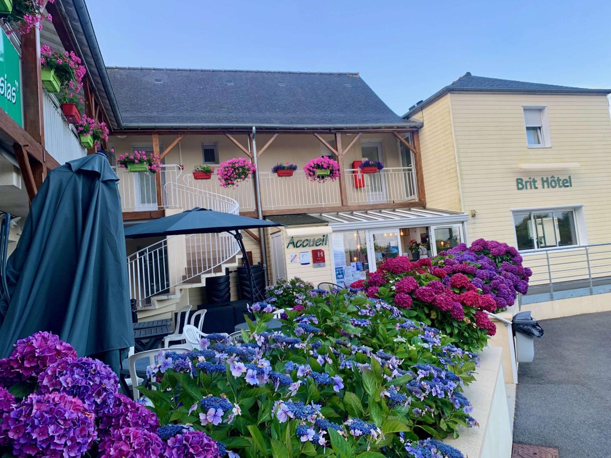 Brit Hotel Lannion-Perros Guirec Екстериор снимка