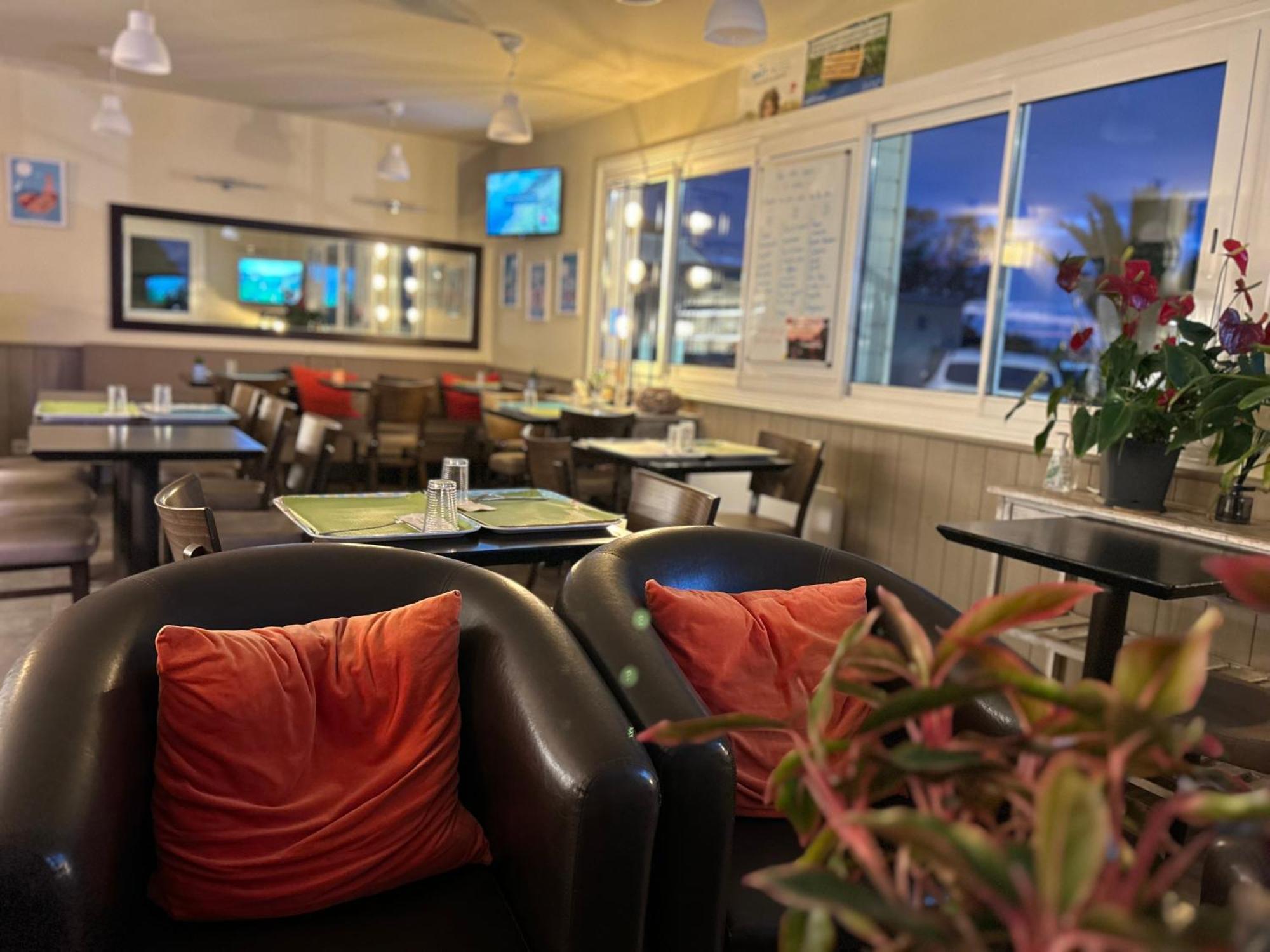 Brit Hotel Lannion-Perros Guirec Екстериор снимка
